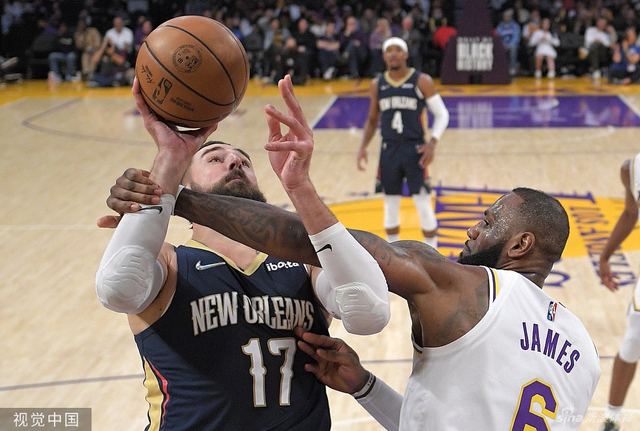 在曼城效力 在曼城效力