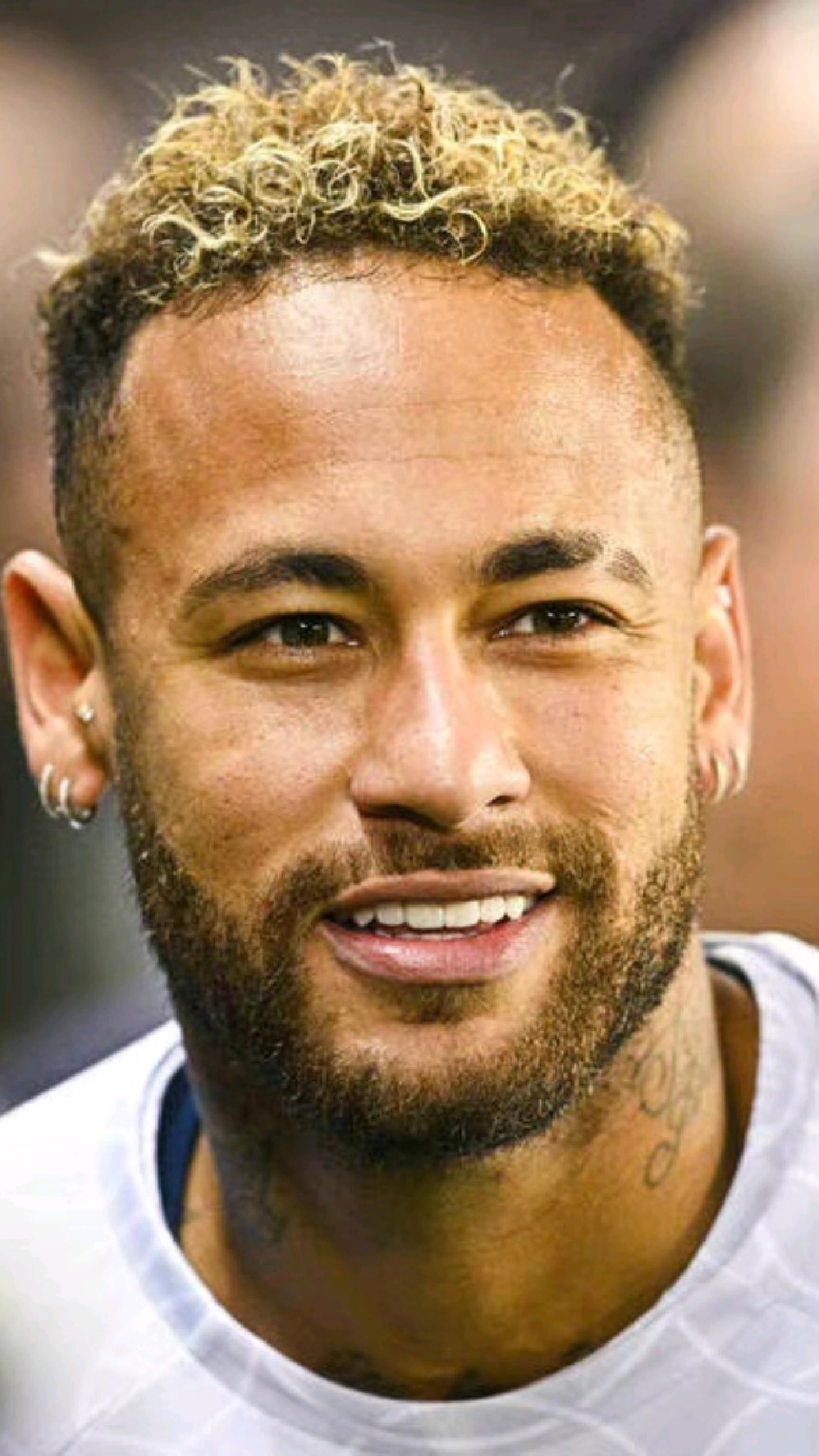 不仅仅在于 不仅仅在于