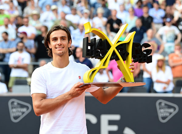 这场比赛也 这场比赛也